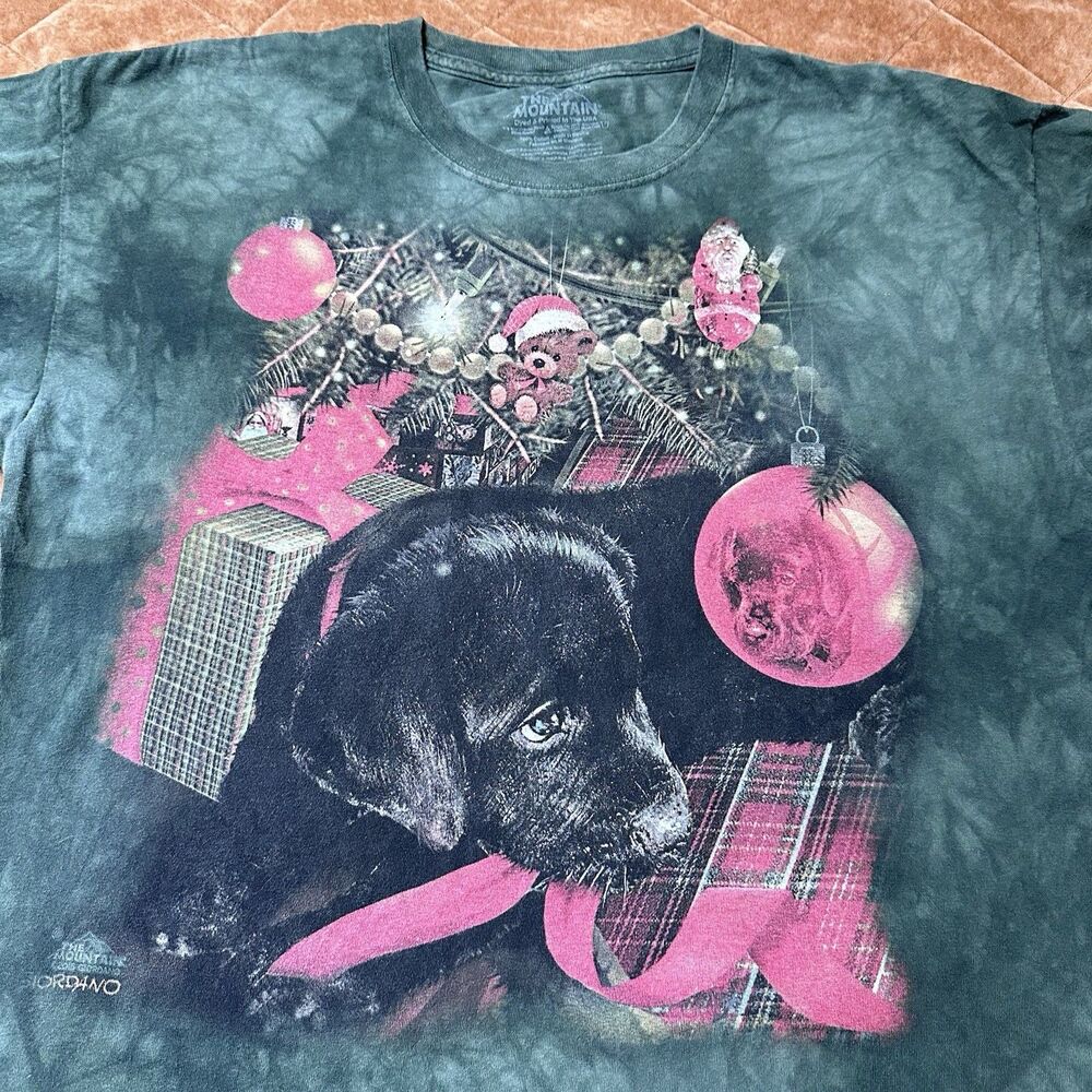 The Mountain Christmas Puppy T Shirt Green Tie Dye Size 2XL Black Lab
